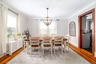 18 Phipps Ave, East Rockaway, NY 11518 - Photo 8