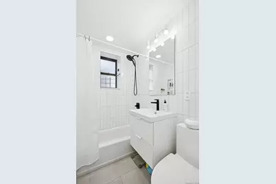 319 E 105th Street #4D, New York, NY 10029 - Photo 4