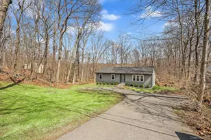 158 Kent Shore Dr, Carmel, NY 10512 - Photo 36