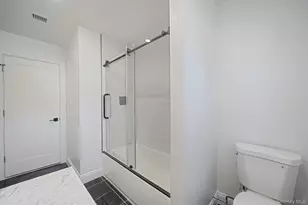 426 Lucerne Ave, Shirley, NY 11967 - Photo 8