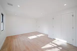 426 Lucerne Ave, Shirley, NY 11967 - Photo 32