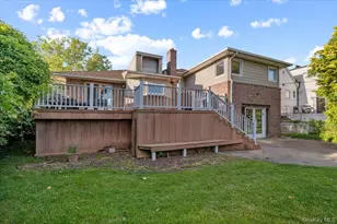 1055 Lawrence Ct, Woodmere, NY 11581 - Photo 34