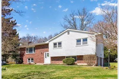 29 Partners Road, Wappingers Falls, NY 12590 - Photo 2