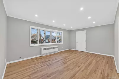 24930 147th Road, Rosedale, NY 11422 - Photo 8