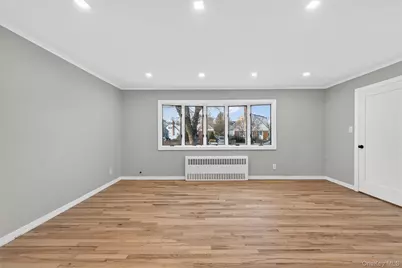 24930 147th Road, Rosedale, NY 11422 - Photo 6