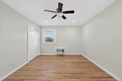 24930 147th Road, Rosedale, NY 11422 - Photo 18