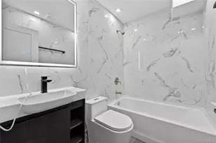 249-30 147th Rd, Rosedale, NY 11422 - Photo 22