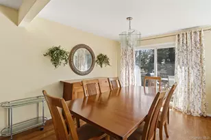 15 5th Pl, Syosset, NY 11791 - Photo 10