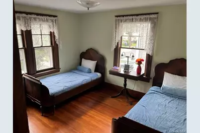 10 Oakwood Boulevard, Poughkeepsie, NY 12603 - Photo 12