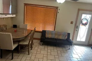 239 Curtin Ave, West Islip, NY 11795 - Photo 2