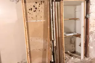 159 Stewart Ave, Hempstead, NY 11550 - Photo 4