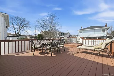 3671 Bayview Street, Seaford, NY 11783 - Photo 26