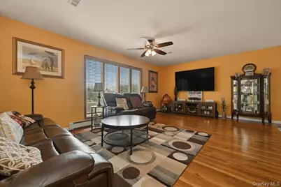 3671 Bayview Street, Seaford, NY 11783 - Photo 4