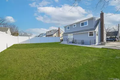 253 Meyer Avenue, Valley Stream, NY 11580 - Photo 4