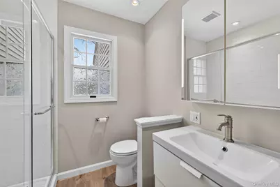 4072 Maywood Drive, Seaford, NY 11783 - Photo 10