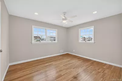 4072 Maywood Drive, Seaford, NY 11783 - Photo 8