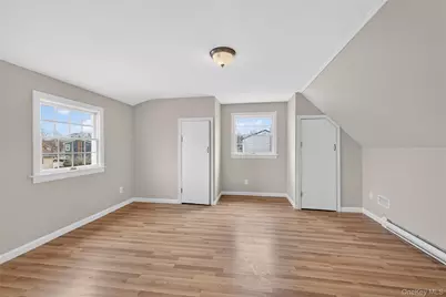 4072 Maywood Drive, Seaford, NY 11783 - Photo 16