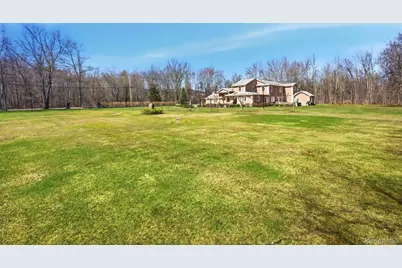 801 Albany Post Road, Gardiner, NY 12525 - Photo 36