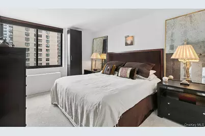 343 E 74th Street #15D, New York, NY 10021 - Photo 4