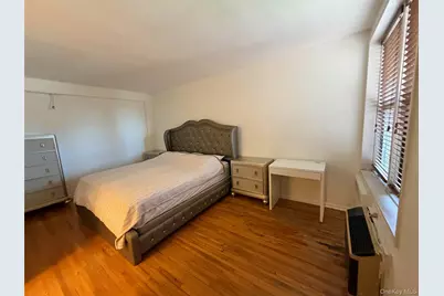 100-25 Queens Boulevard #3JJ, Forest Hills, NY 11375 - Photo 18