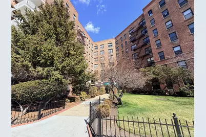100-25 Queens Boulevard #3JJ, Forest Hills, NY 11375 - Photo 2