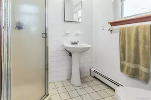 82 Donna Dr, Calverton, NY 11933 - Photo 18