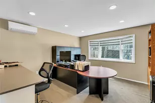 132 Washington Ave, Plainview, NY 11803 - Photo 18