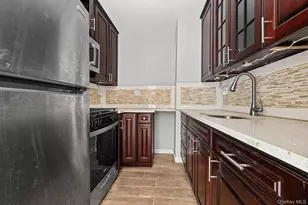 117-12 Ocean Promenade, Rockaway Park, NY 11694 - Photo 8