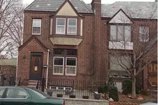 89-12 Rutledge Ave, Glendale, NY 11385 - Photo 1