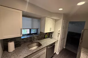 10 Bronxville Glen Dr, Bronxville, NY 10708 - Photo 12