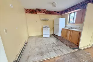 351 Quincy Ave, Bronx, NY 10465 - Photo 2