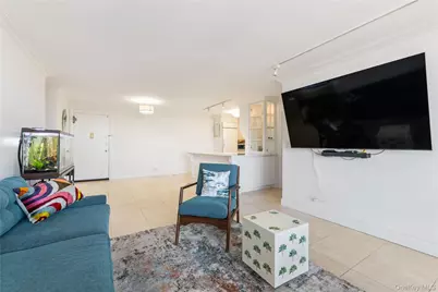 2 Bay Club Drive #17P, Bayside, NY 11360 - Photo 6