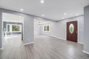 1 Yardley Ln, Nesconset, NY 11767 - Photo 8