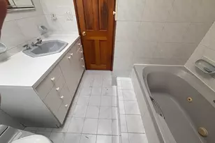 202-03 56th Ave, Bayside, NY 11364 - Photo 20