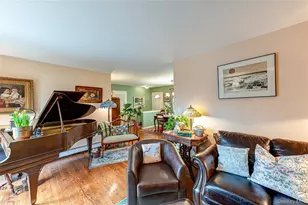 19 Harvard Rd, Shoreham, NY 11786 - Photo 6