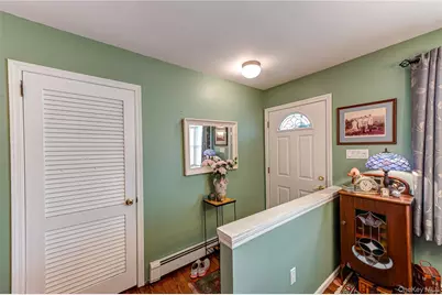 19 Harvard Road, Shoreham, NY 11786 - Photo 4