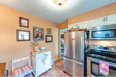 19 Harvard Road, Shoreham, NY 11786 - Photo 10