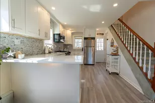 27 E Lincoln Ave, Massapequa, NY 11758 - Photo 6