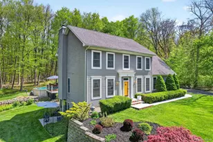 42 Philip Dr, Montgomery, NY 12549 - Photo 2