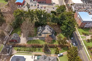 121 Morris Ave, Rockville Centre, NY 11570 - Photo 44