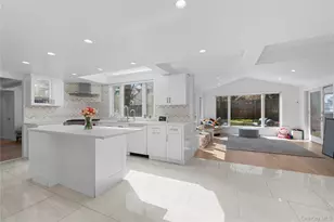 930 Smith Ln, Hewlett, NY 11598 - Photo 12