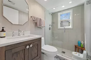 930 Smith Ln, Hewlett, NY 11598 - Photo 26