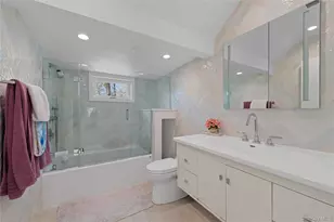 930 Smith Ln, Hewlett, NY 11598 - Photo 38