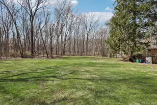 89 Green Rd, West Nyack, NY 10994 - Photo 24