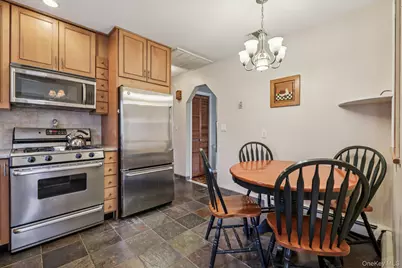 89 Green Road, West Nyack, NY 10994 - Photo 10