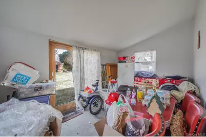 35 Betsy Drive, West Sayville, NY 11796 - Photo 20