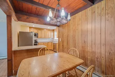 35 Betsy Drive, West Sayville, NY 11796 - Photo 12