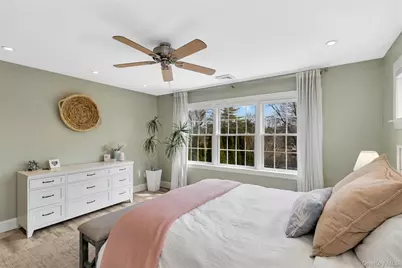 188 S Country Road, Remsenburg, NY 11960 - Photo 22