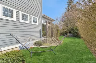 188 S Country Rd, Remsenburg, NY 11960 - Photo 38