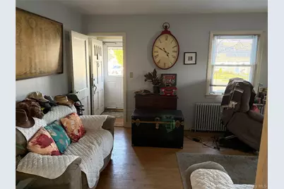 2526 S Saint Marks Avenue, Bellmore, NY 11710 - Photo 4